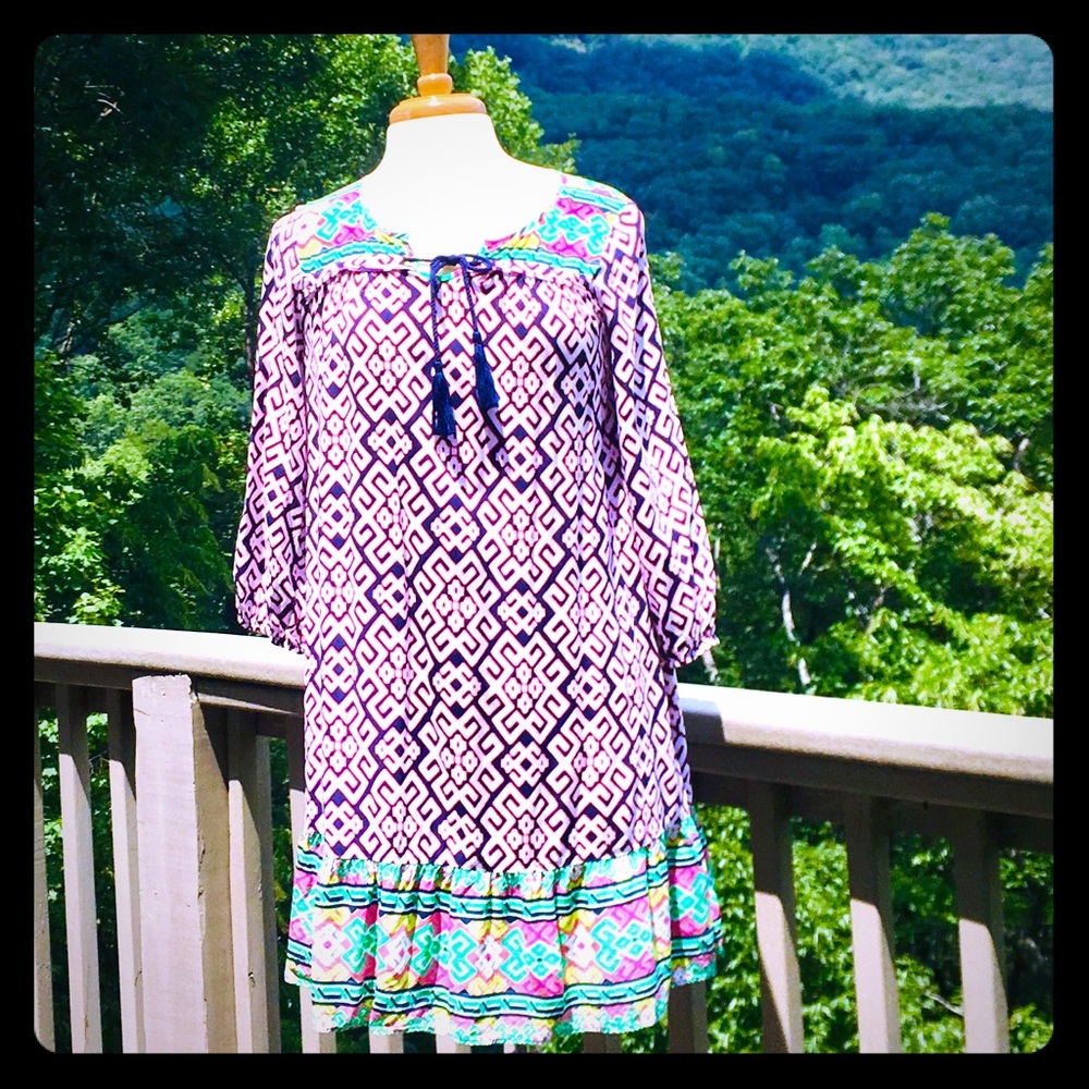 ♥️Crown & Ivy Dress size S.
